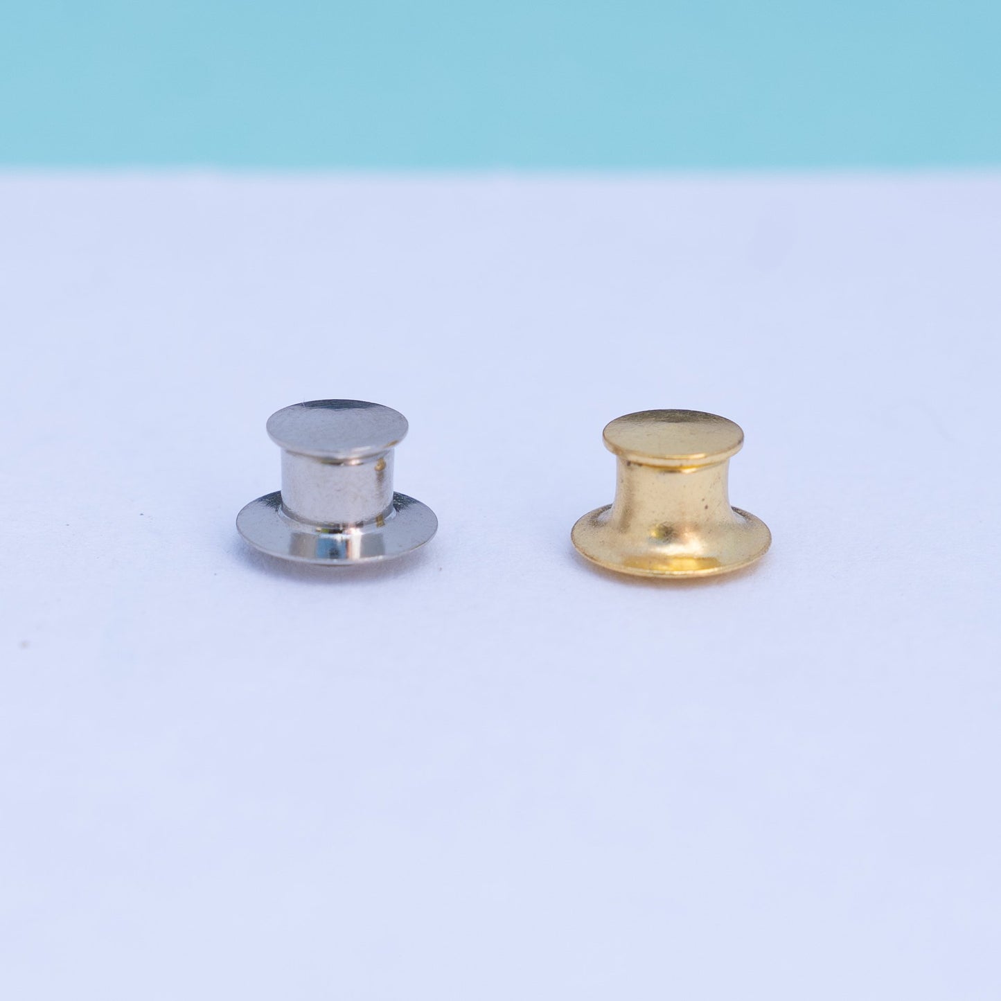 Locking Pin Back - MUKA