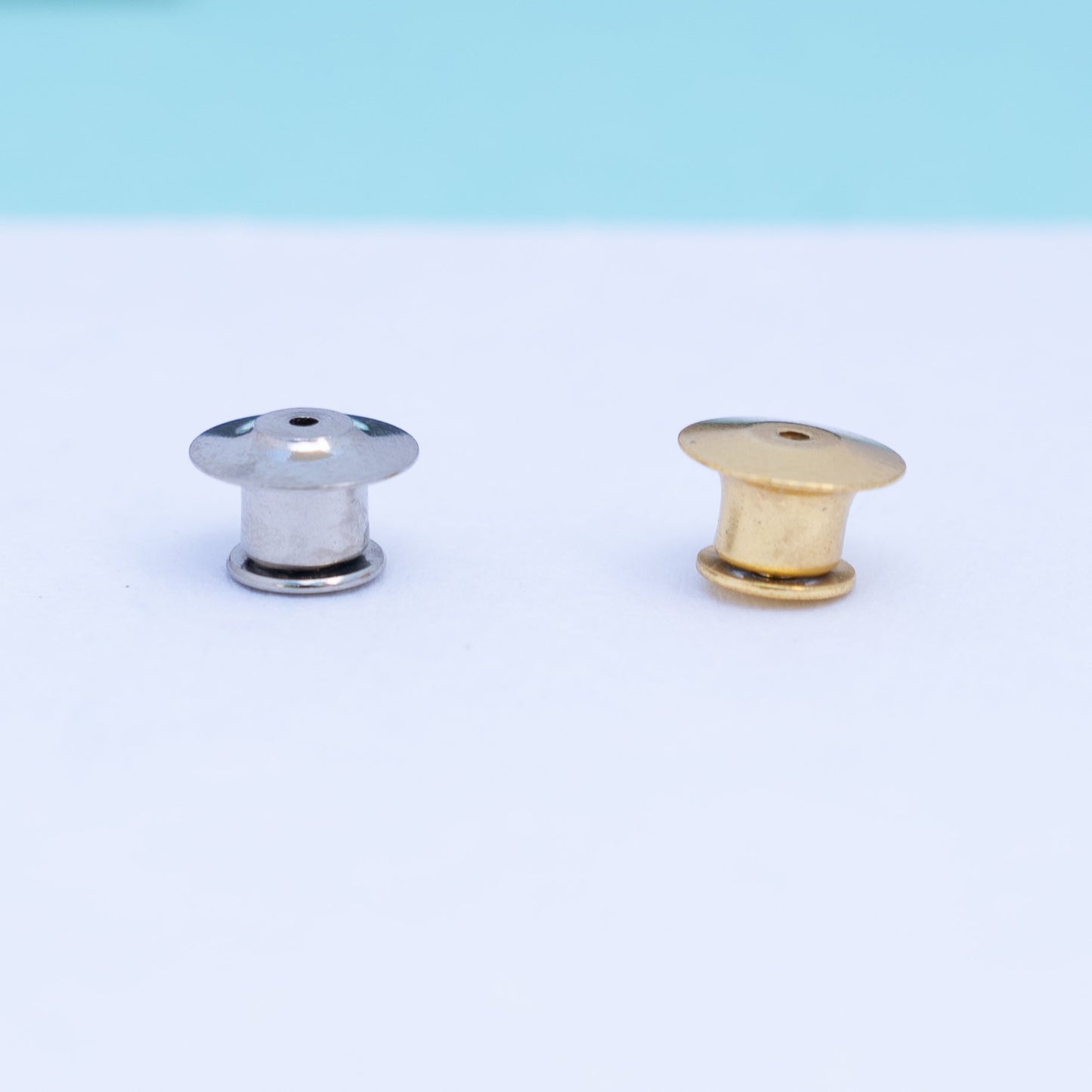 Locking Pin Back - MUKA