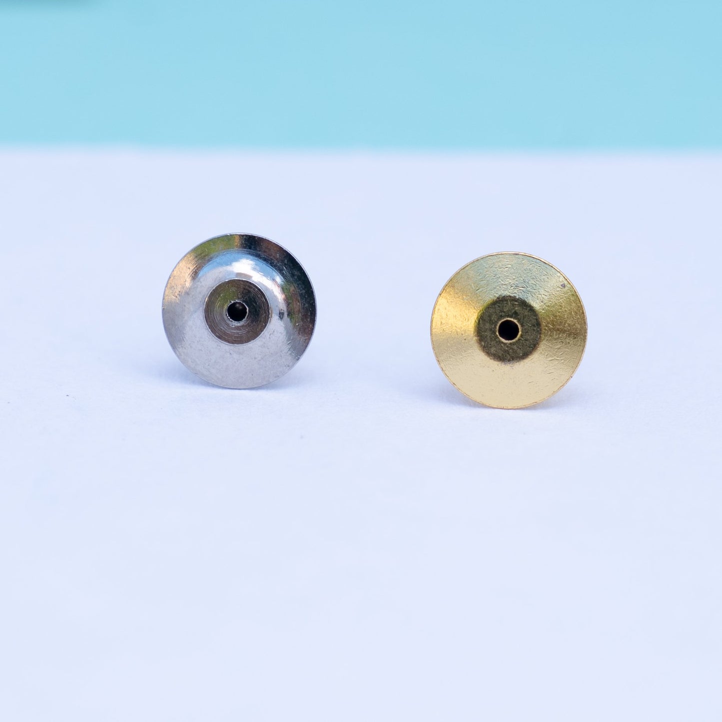 Locking Pin Back - MUKA